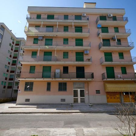Appartamento Perla ليدو دي بومبوسا المظهر الخارجي الصورة